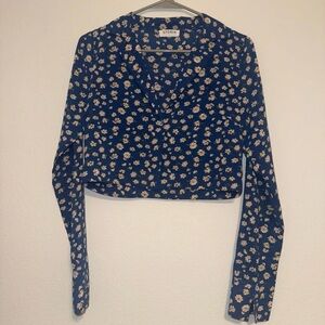 Storia Royal Blue Floral Button-Down Crop Shirt